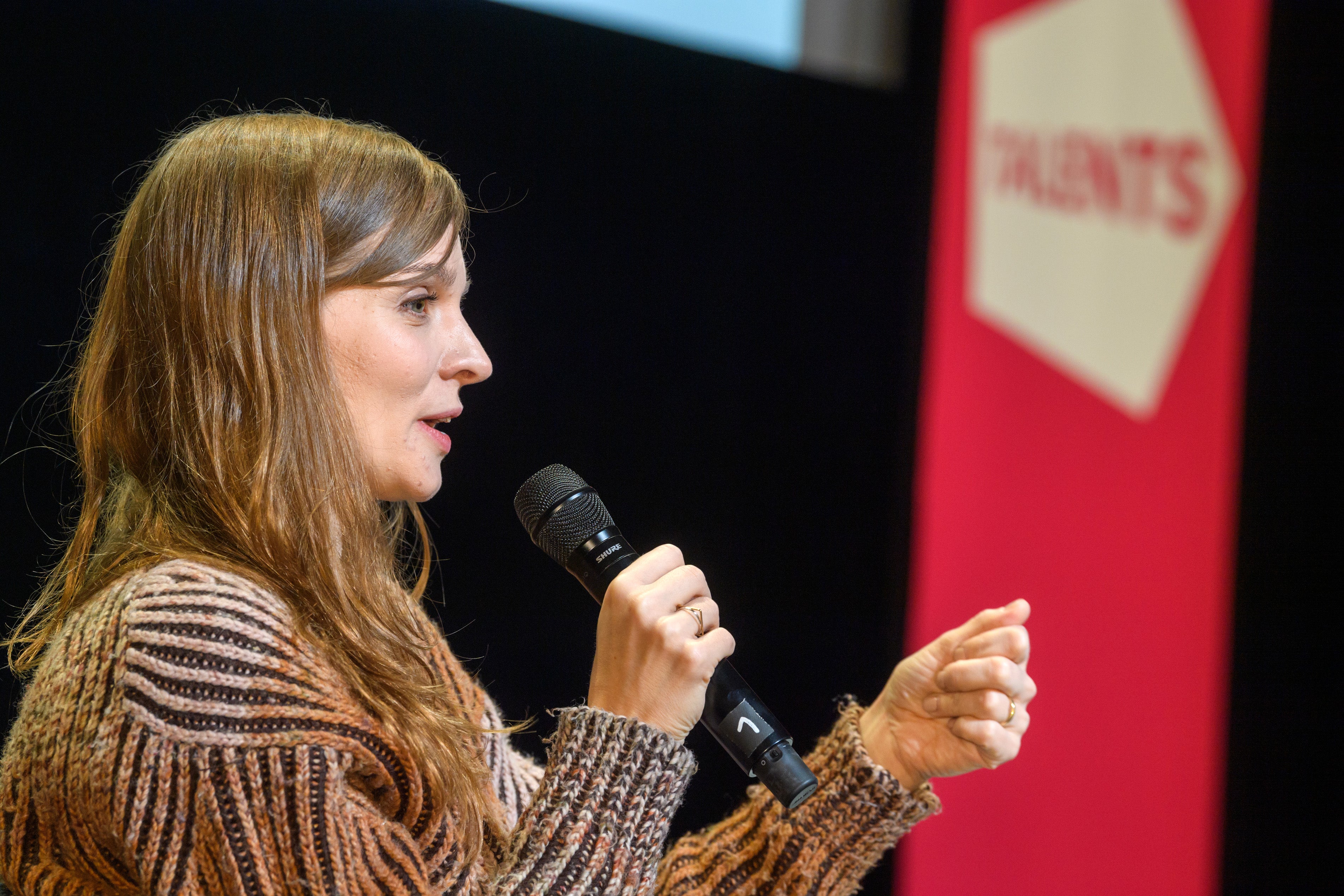Hildur Guðnadóttir, la islandesa que hace historia en las bandas sonoras de cine Hildur Guðnadóttir, la islandesa que hace historia en las bandas sonoras de cine