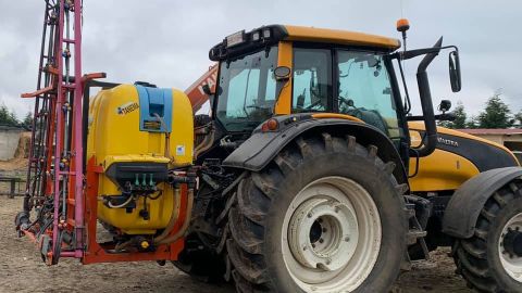 Tractor