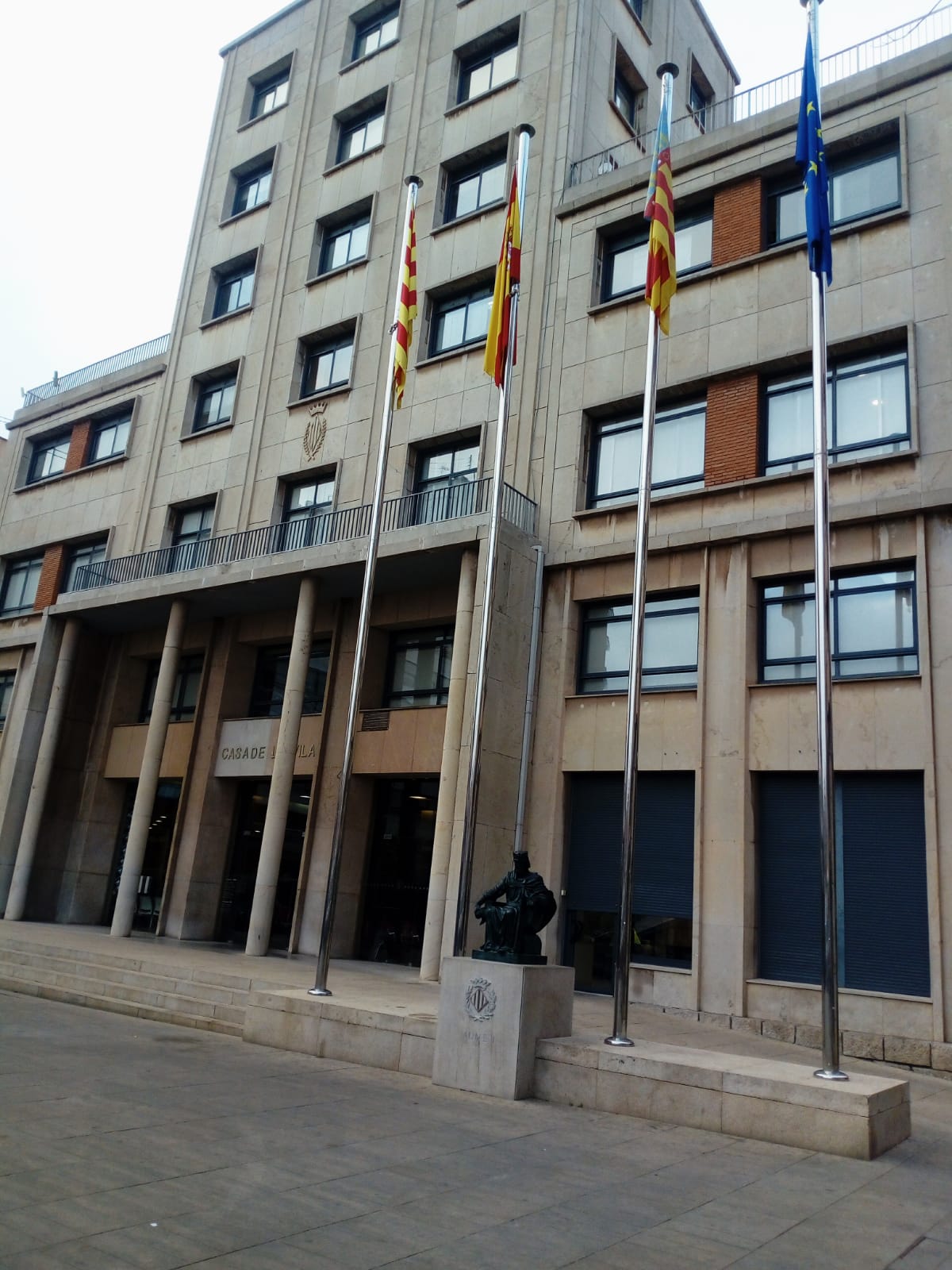 L'Hostal Sant Joan, Pilar Cerisuelo, Rosana Cantavella, Pascual Falcó ‘Saleta’, Manuel Usó ‘el Roget’ i Paula Pérez Luceño seran reconeguts amb els Premis 20 de Febrer L'Hostal Sant Joan, Pilar Cerisuelo, Rosana Cantavella, Pascual Falcó ‘Saleta’, Manuel Usó ‘el Roget’ i Paula Pérez Luceño seran reconeguts amb els Premis 20 de Febrer