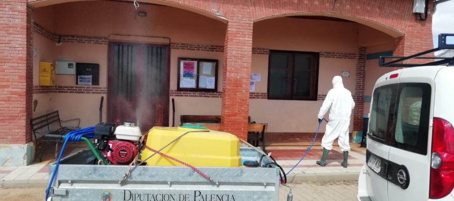 La Diputación activa los trabajos de desinfección en Residencias de Mayores de la provincia y pequeños municipios La Diputación activa los trabajos de desinfección en Residencias de Mayores de la provincia y pequeños municipios