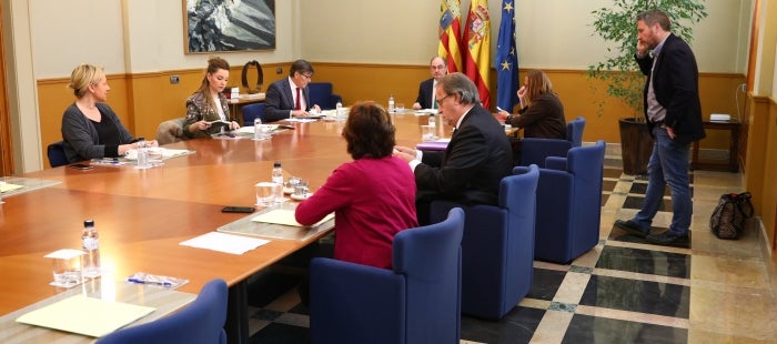 Todo el presupuesto autonómico se reorienta a combatir la pandemia Todo el presupuesto autonómico se reorienta a combatir la pandemia
