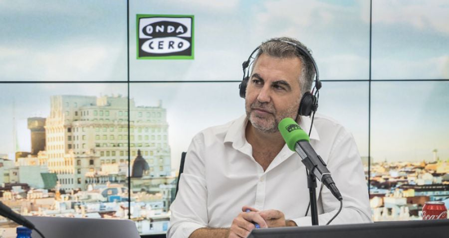Carlos Alsina: "Es gracias a ti por lo que estos días la radio suena como nunca" Carlos Alsina: "Es gracias a ti por lo que estos días la radio suena como nunca"