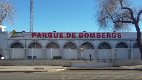 Los bomberos del SCIS colaboran en tareas de desinfecci&oacute;n