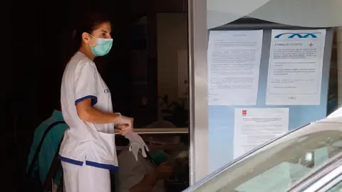 Sanidad recomienda que los trabajadores de residencias no vacunados se hagan PCR 2 veces por semana Sanidad recomienda que los trabajadores de residencias no vacunados se hagan PCR 2 veces por semana