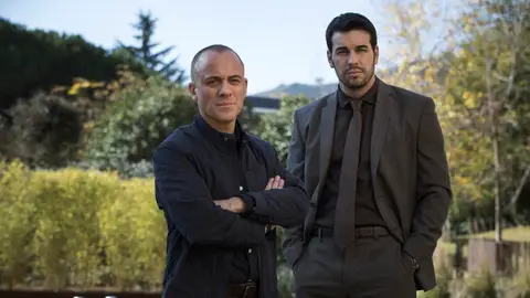 Imagen promocional de 'Hogar', con los actores Javier Gutiérrez y Mario Casas 'Hogar' es una película dirigida por los hermanos David y Àlex Pastor