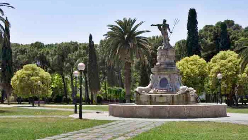 Fuente de Neptuno en el Parque Grande José Antonio Labordeta