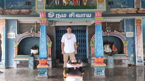Daniel Arriazu India
