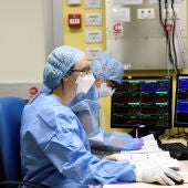 Médicos que tratan el coronavirus en Europa