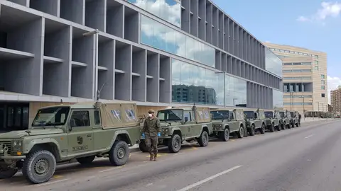 La llegada de un equipo del Regimiento de Infantería Palma 47, Ejercito de Tierra, al hotel Palma Bay. Hotel medicalizado