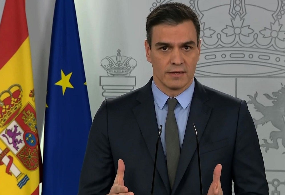 Pedro Sánchez: "Los medios de comunicación son sin duda alguna un servicio esencial" Pedro Sánchez: "Los medios de comunicación son sin duda alguna un servicio esencial"