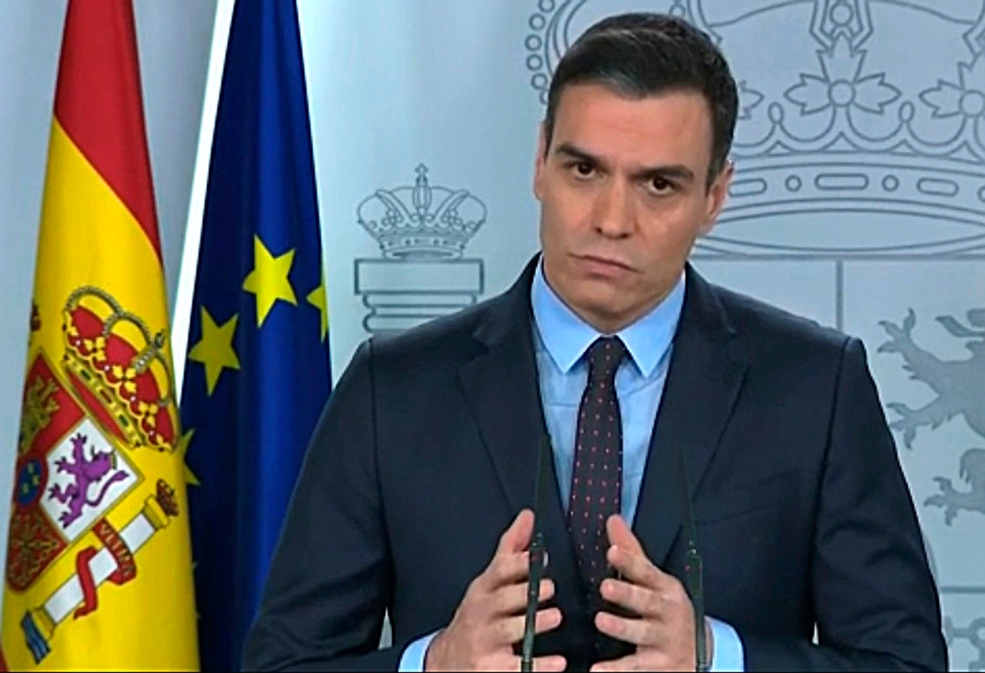Las preguntas de Amón: "¿Por qué Sánchez es el único líder occidental cuestionado en la gestión de la crisis?" Las preguntas de Amón: "¿Por qué Sánchez es el único líder occidental cuestionado en la gestión de la crisis?"