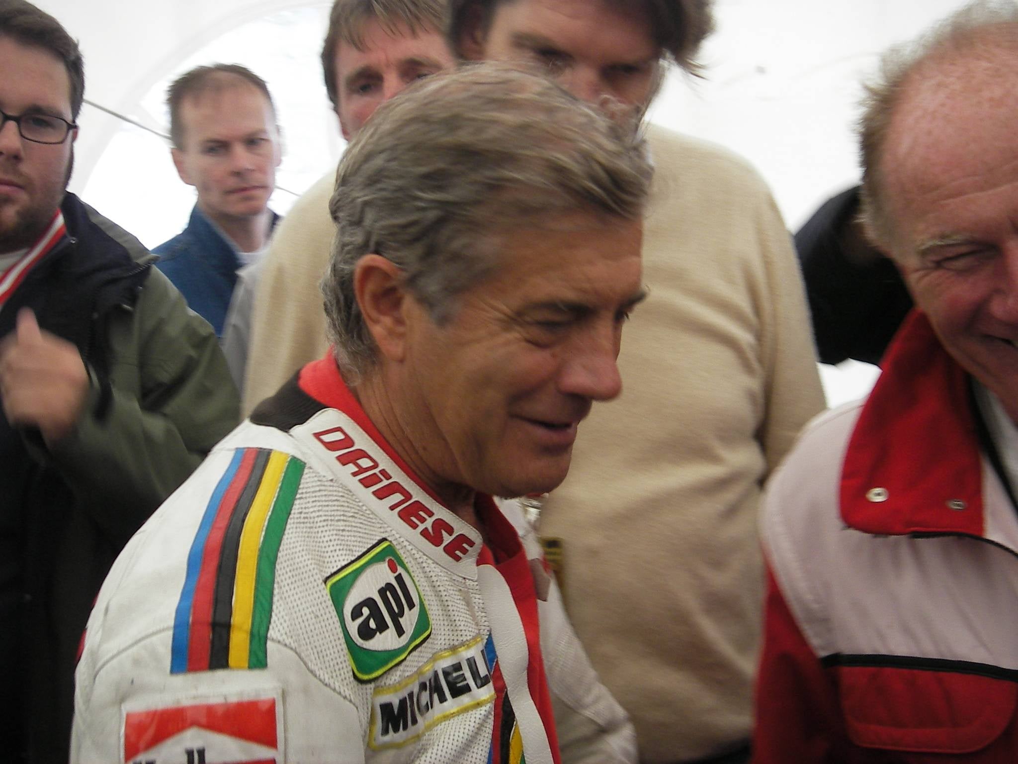 Giacomo Agostini: "Estoy esperando el día que pueda volver a salir a la calle con una moto" Giacomo Agostini: "Estoy esperando el día que pueda volver a salir a la calle con una moto"