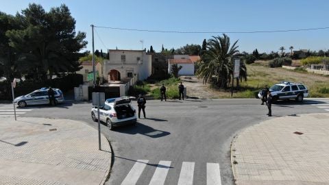 El dron de la Policía Local de Elche ayuda a vigilar el cumplimiento del estado de alarma en diferentes puntos de la ciudad, como las pedanías.