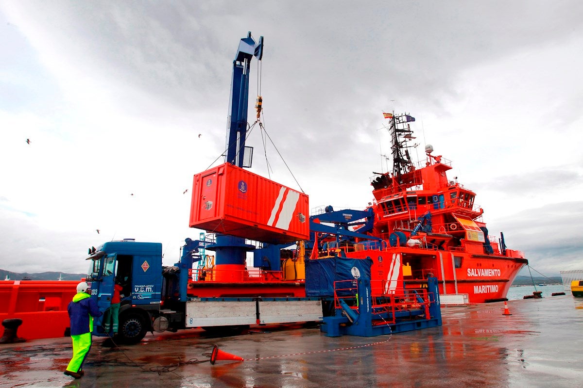 El puerto de Algeciras detiene su actividad ante la ausencia de toda la plantilla El puerto de Algeciras detiene su actividad ante la ausencia de toda la plantilla