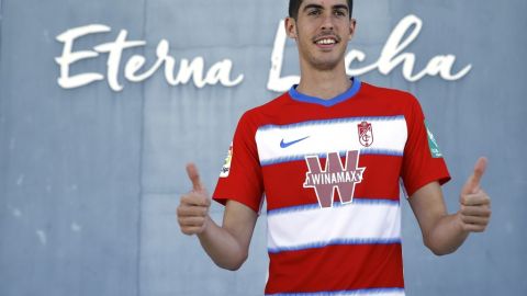 Carlos Fern&aacute;ndez, jugador del Granada CF
