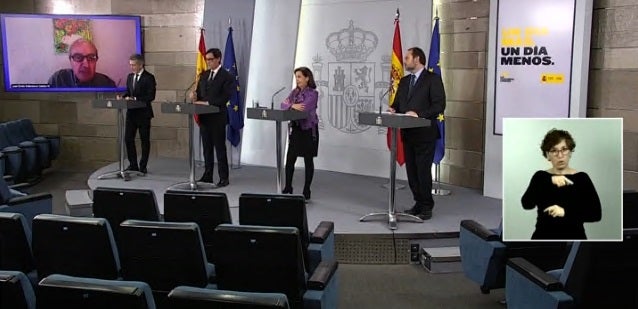 Sánchez ofrece a las comunidades sumarse a un acuerdo de reconstrucción nacional Sánchez ofrece a las comunidades sumarse a un acuerdo de reconstrucción nacional