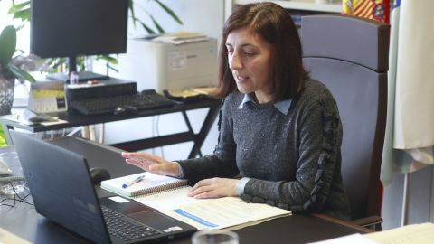 A conselleira, &Aacute;ngeles V&aacute;zquez, mantivo unha videoconferencia co equipo redactor