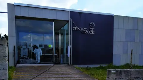 Desinfección por parte do personal da Xunta Desinfección por parte do personal da Xunta