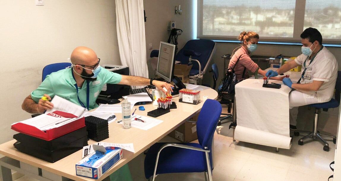 El Hospital del Vinalopó de Elche practicará el test serológico a unos 1500 trabajadores El Hospital del Vinalopó de Elche practicará el test serológico a unos 1500 trabajadores