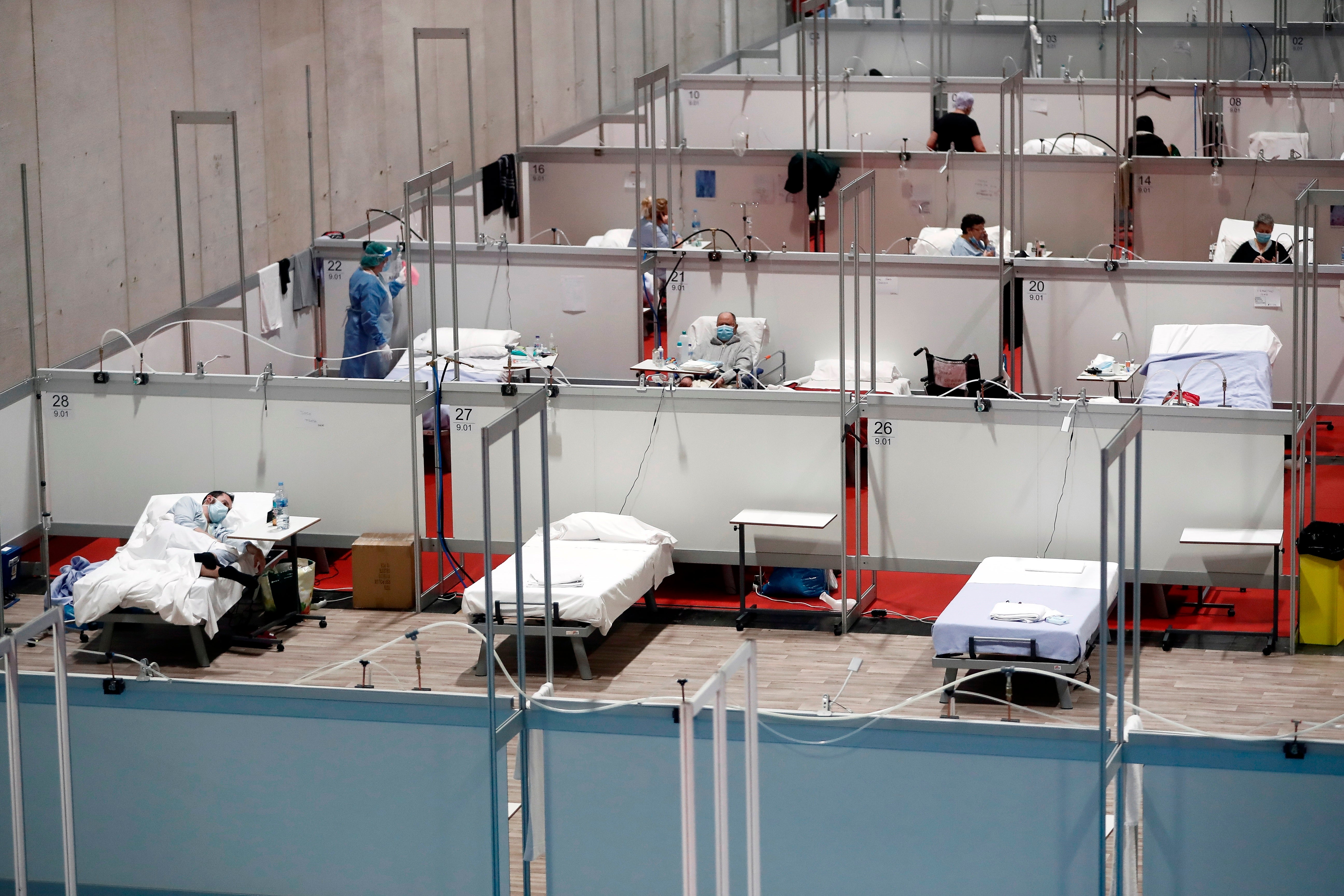 El director Hospital de IFEMA: "La buena noticia es que se han ido a casa el 99.6% de los pacientes" El director Hospital de IFEMA: "La buena noticia es que se han ido a casa el 99.6% de los pacientes"