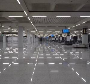 La terminal de llegadas del Aeropuerto de Palma, completamente vacía consecuencia del Estado de alarma. La terminal de llegadas del Aeropuerto de Palma, completamente vacía consecuencia del Estado de alarma.