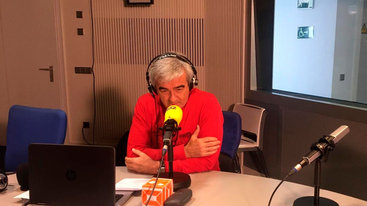 Carles Francino: "La radio acompaña y en estos días está teniendo un efecto balsámico" Carles Francino: "La radio acompaña y en estos días está teniendo un efecto balsámico"