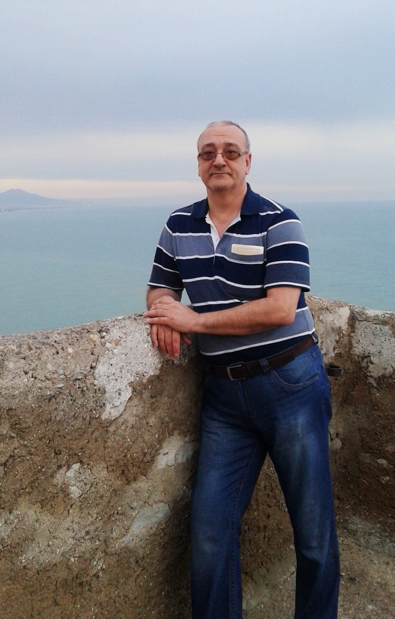 Fallece por coronavirus un enfermero de 63 años que trabajaba en Puertollano Fallece por coronavirus un enfermero de 63 años que trabajaba en Puertollano