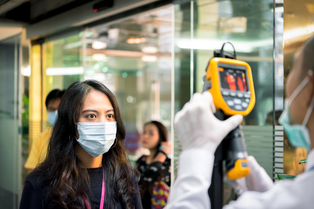 Controles de temperatura corporal previos en el trabajo: equilibrio entre seguridad y privacidad Controles de temperatura corporal previos en el trabajo: equilibrio entre seguridad y privacidad