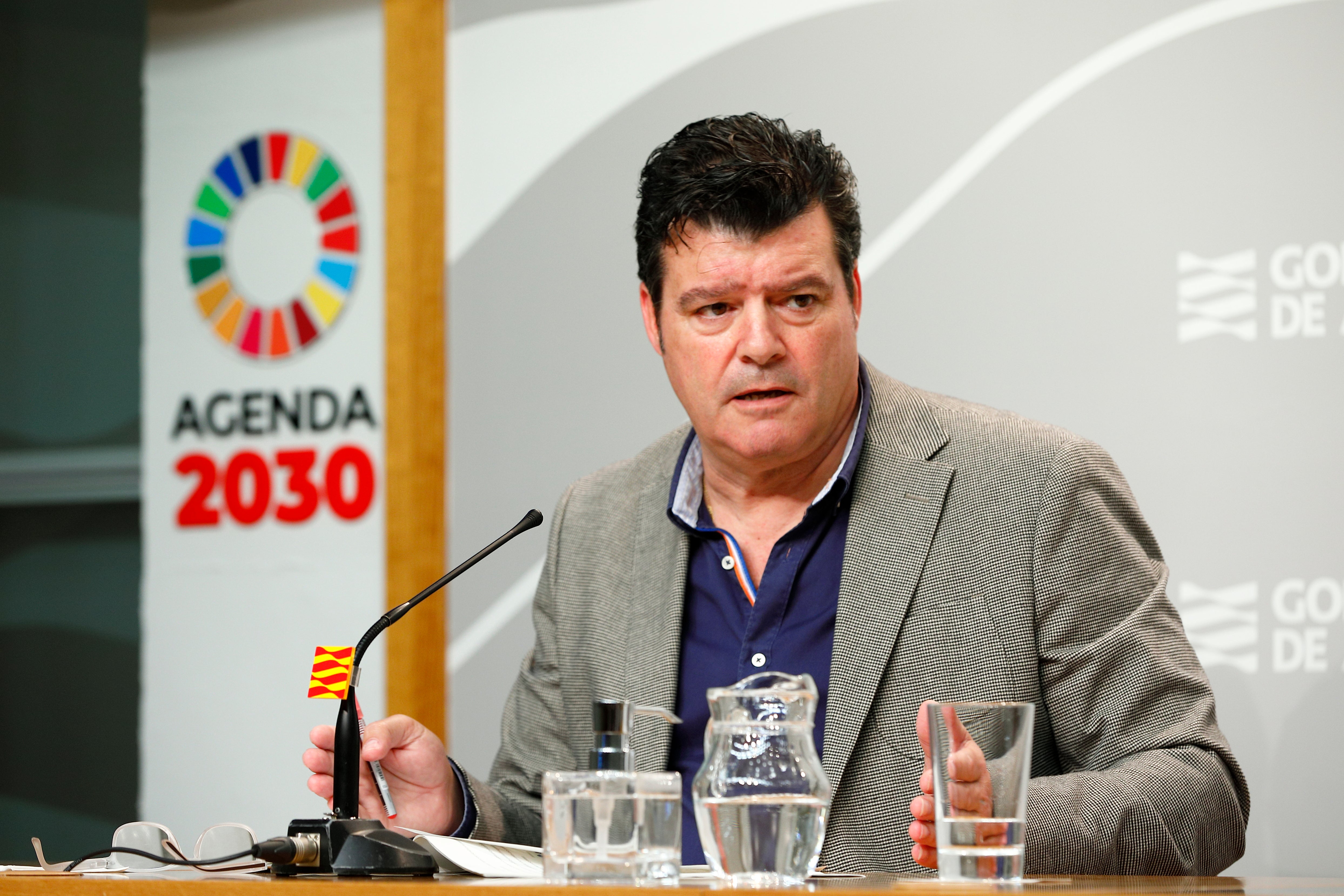 Aragón propone levantar el confinamiento en pueblos con menos de 5.000 habitantes Aragón propone levantar el confinamiento en pueblos con menos de 5.000 habitantes