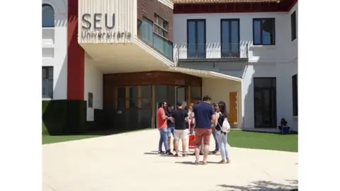 SEU UNIVERSITARIA LA NUCIA SEU UNIVERSITARIA LA NUCIA