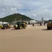 Denuncian que han fumigado con lejía las playas de Zahara de los Atunes por el coronavirus Denuncian que han fumigado con lejía las playas de Zahara de los Atunes por el coronavirus
