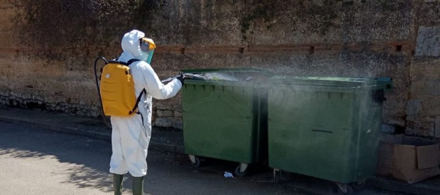 La Diputación de Palencia continúa desinfectando residencias y localidades de la provincia