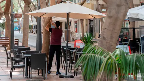 Fases desescalada: ¿Qué se puede hacer en cada una de las fases de la desescalada del coronavirus? Fases desescalada: ¿Qué se puede hacer en cada una de las fases de la desescalada del coronavirus?