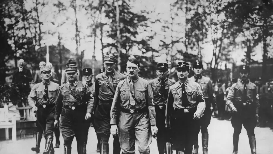 Efemérides 30 de abril 2020: Adolf Hitler Efemérides