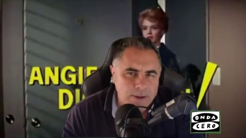 Cartelera de cuarentena
