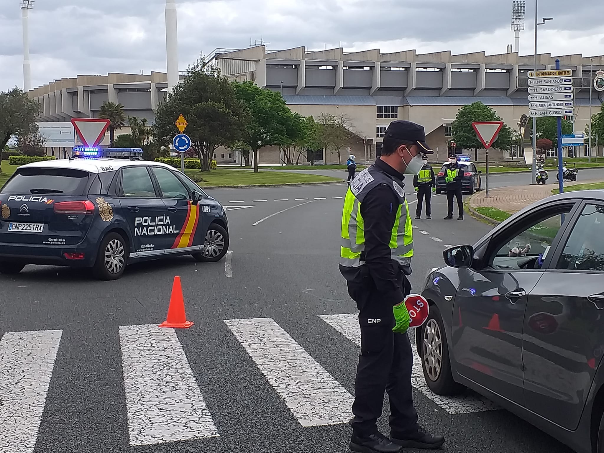 Los controles en carreteras se intensifican con motivo del puente de Mayo Los controles en carreteras se intensifican con motivo del puente de Mayo