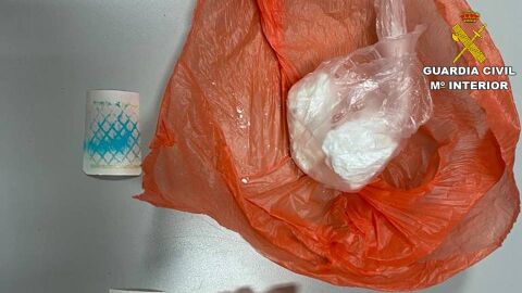 Coca&iacute;na incautada por la Guardia Civil en Mon&oacute;var.
