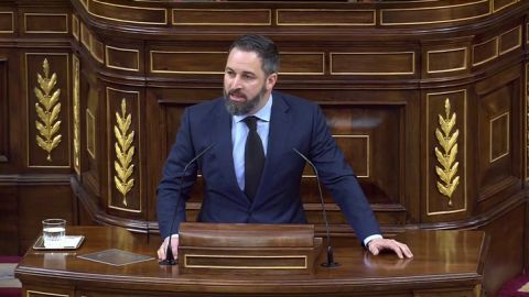 Abascal, a Iglesias: "Toma a ancianos como rehenes, aunque eso es poco comparado con dejarles morir"