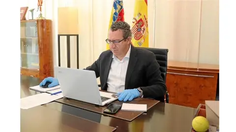 TONI PEREZ ALCALDE DE BENIDORM TONI PEREZ ALCALDE DE BENIDORM