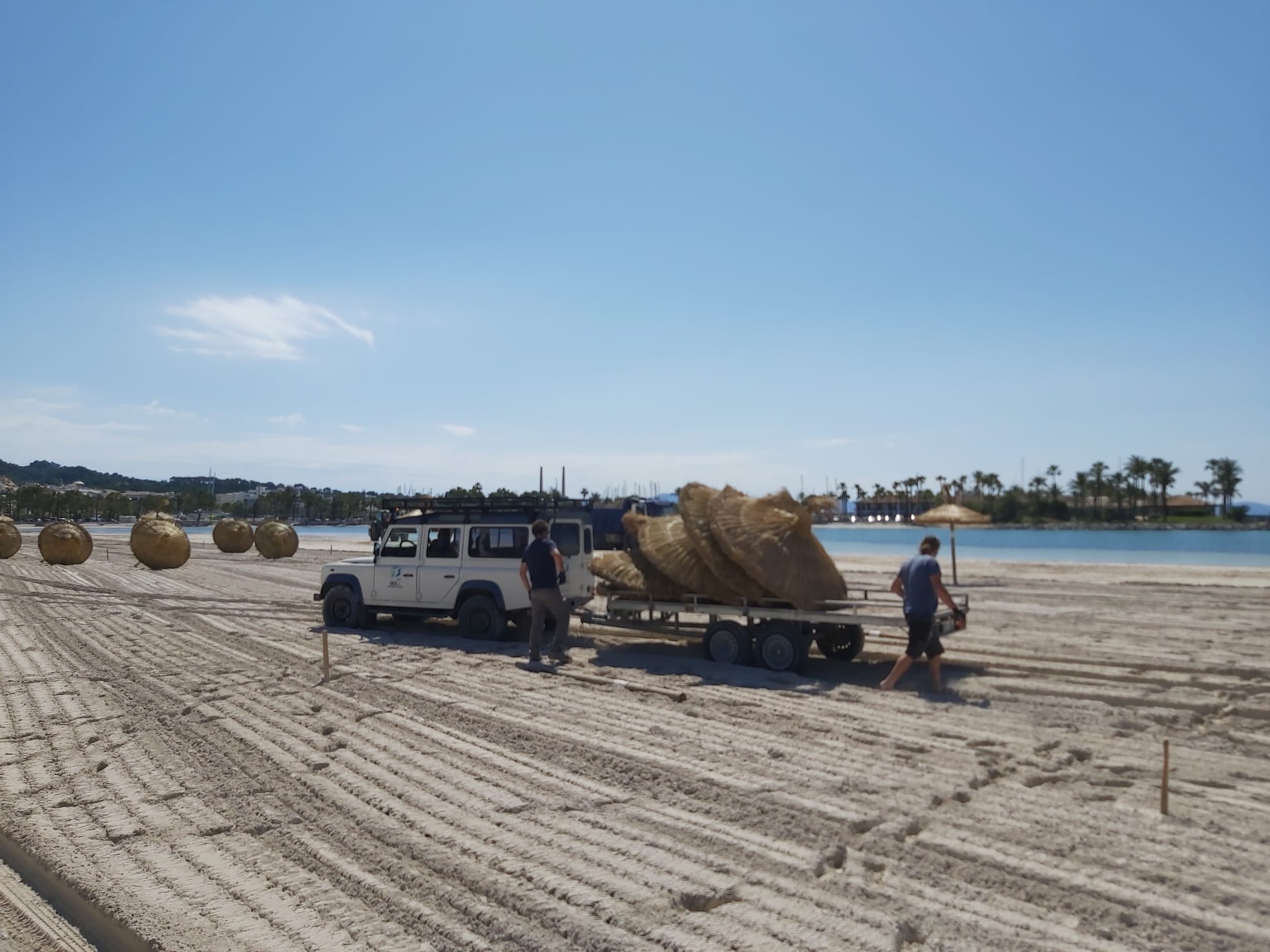 El Ayuntamiento de Alcúdia comienza a preparar la apertura de playas a partir del 8 de junio El Ayuntamiento de Alcúdia comienza a preparar la apertura de playas a partir del 8 de junio