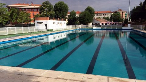 Se podr&aacute;n abrir piscinas en Castilla-La Mancha