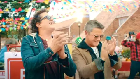 Alejandro Sanz estrena canción con Carlos Vives Alejandro Sanz estrena canción con Carlos Vives