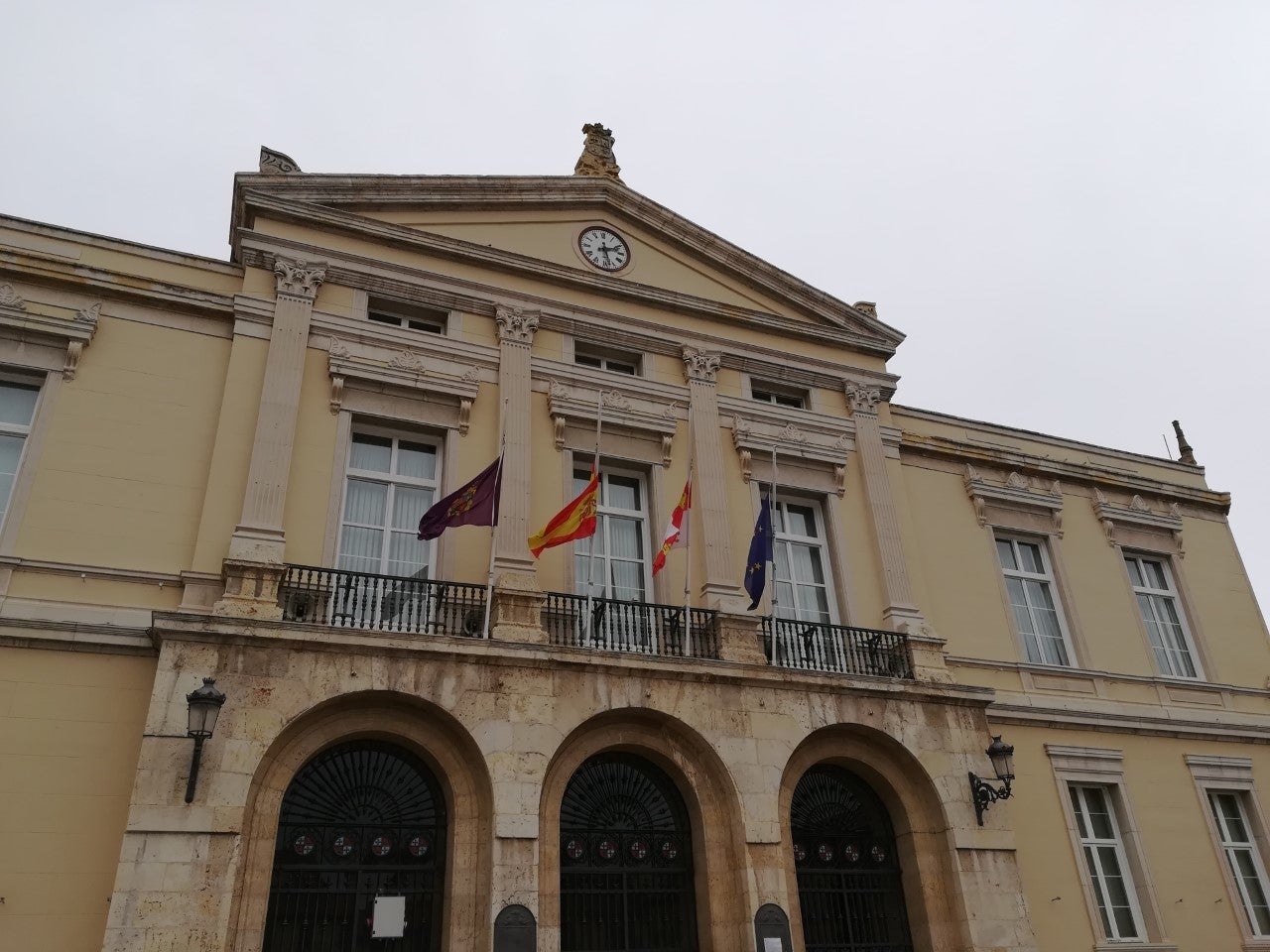 Consulta los servicios que prestará el Ayuntamiento de Palencia al entrar en fase 2 Consulta los servicios que prestará el Ayuntamiento de Palencia al entrar en fase 2