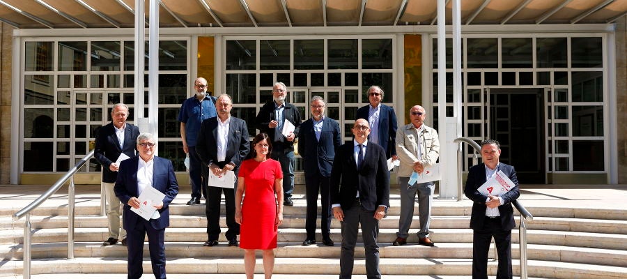 Los representantes del sector turístico aragonés, en la presentación del plan de choque Los representantes del sector turístico aragonés, en la presentación del plan de choque