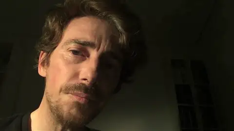 Victor Clavijo Un alto en el camino