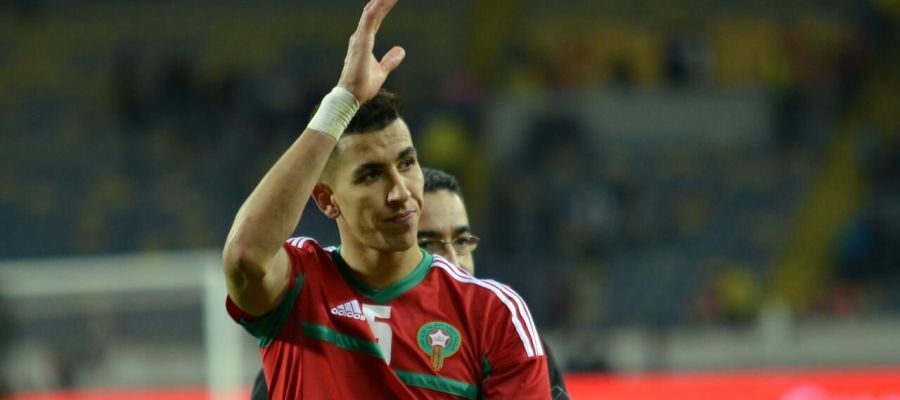 Jawad El Yamiq, con la camiseta de la selección marroquí. Jawad El Yamiq, con la camiseta de la selección marroquí.