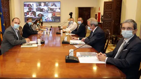 Diálogo social Puig Navarro Sáez León Diálogo social Puig Navarro Sáez León