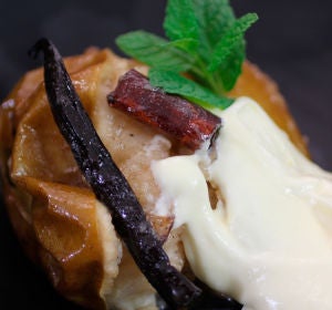 Crema de mascarpone con manzanas asadas Crema de mascarpone con manzanas asadas
