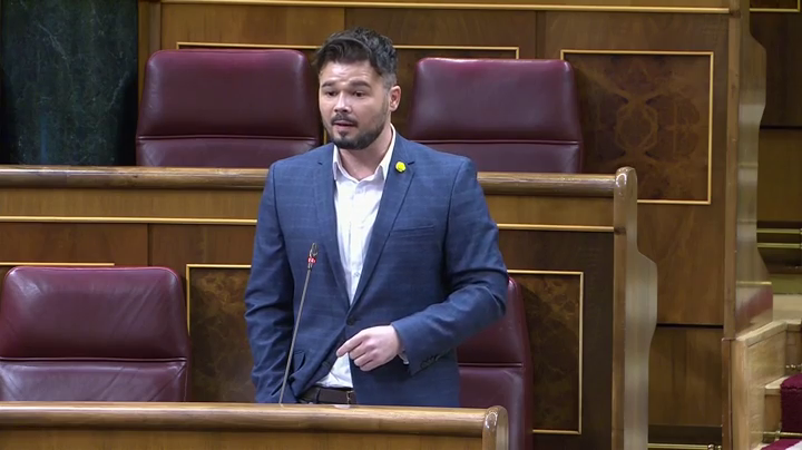 Rufián ataca a Pérez de los Cobos: "Ya mentía con los informes que llevaron a nueve demócratas catalanes a la cárcel" Rufián ataca a Pérez de los Cobos: "Ya mentía con los informes que llevaron a nueve demócratas catalanes a la cárcel"