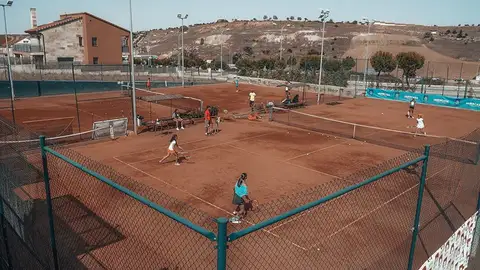 Espacio Tierra, Segovia tenis segovia